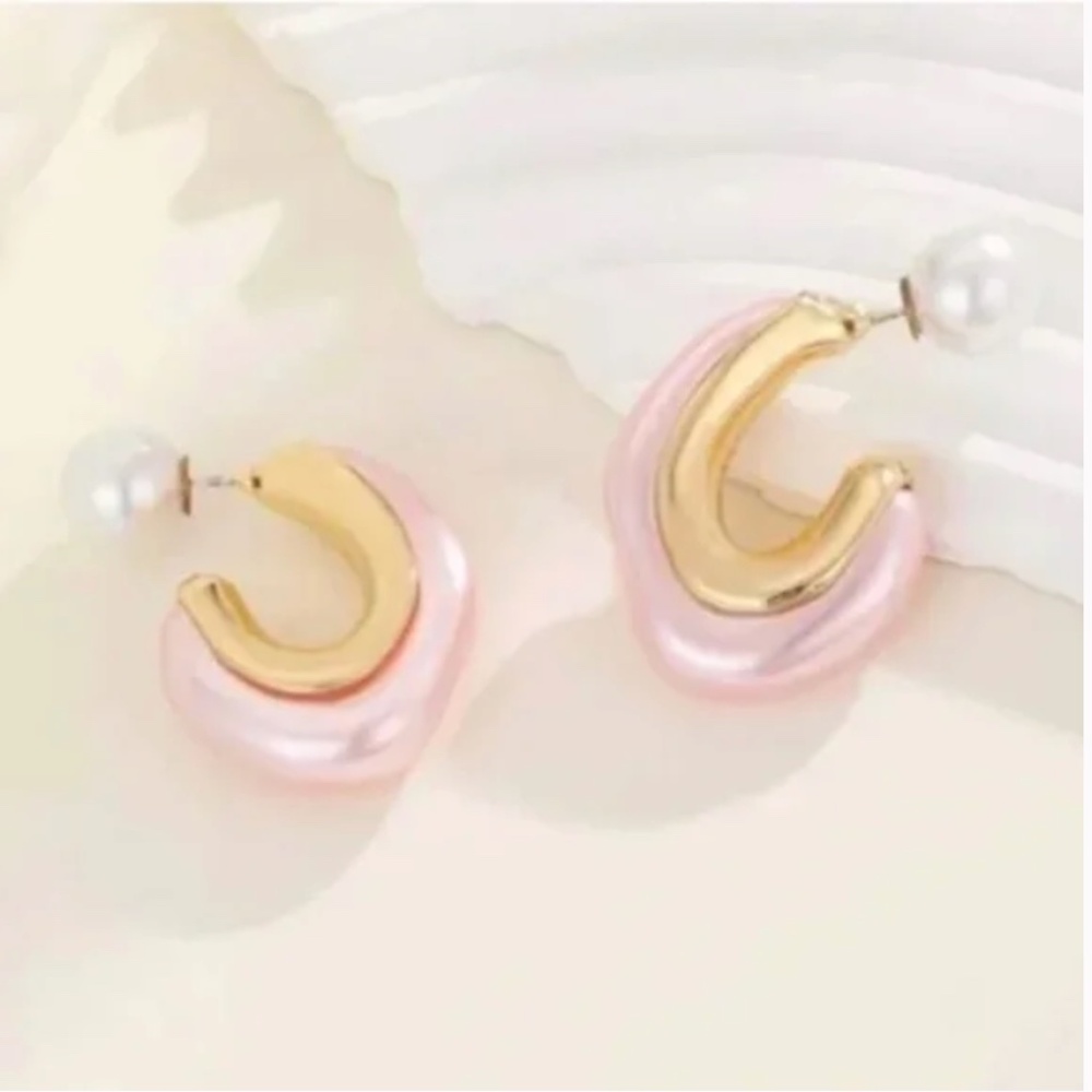 ❤️ FREE Hoop Chic Glam Pearl Hipster Hippie Artsy Glam Crescent Faux Earrings